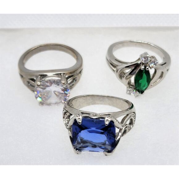 RINGS-DIAMOND CANDLE RINGS-Different Colors-Silver Tone-Lot of 3 All Size 7 - Picture 16 of 16